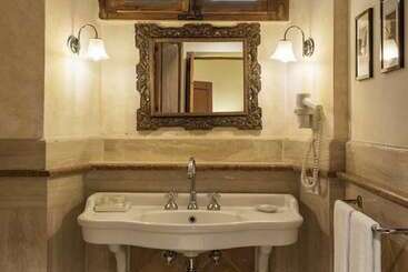 هتل San Biagio Relais
