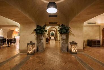 هتل San Biagio Relais