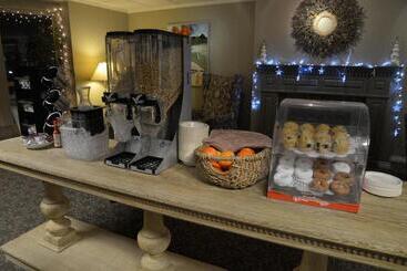 هتل The Madison Inn