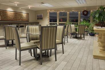 هتل The Madison Inn
