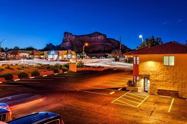 هتل The Views Inn Sedona