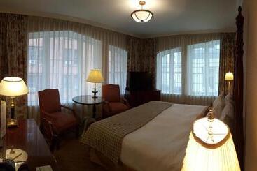 هتل The Wall Street Inn