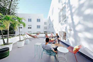 هتل Viajero Miami