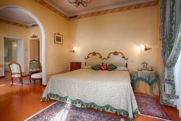 هتل Villa Marsili