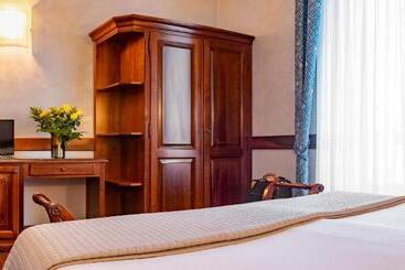 هتل Villa Venezia