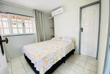 ô Hostel