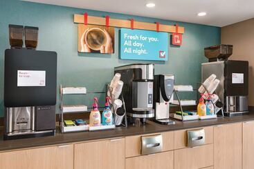 Avid Hotels Kalamazoo East, An Ihg