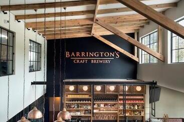 هتل Barrington's