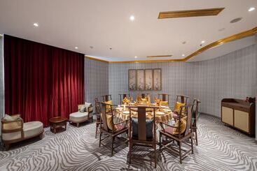Hotel Dolce By Wyndham Hanoi Golden Lake