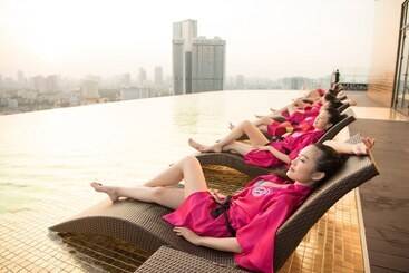 Hotel Dolce By Wyndham Hanoi Golden Lake