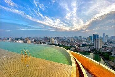 Hotel Dolce By Wyndham Hanoi Golden Lake