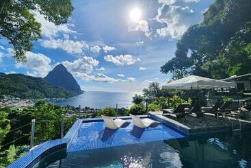 هتل Green Fig Resort & Spa