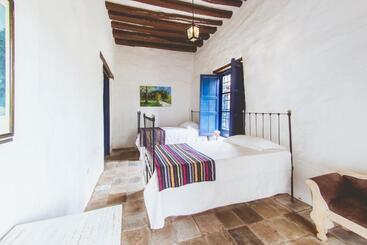 هتل Hacienda Pisoje