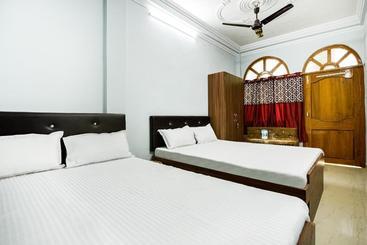 호텔 Spot On 43838  Red Rose