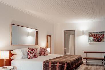 The Kent Motel