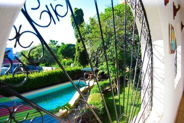 تختخواب و صبحانه Joysvilla Family Holiday Home