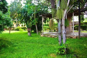 تختخواب و صبحانه Joysvilla Family Holiday Home