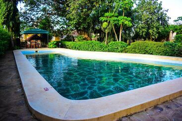 تختخواب و صبحانه Joysvilla Family Holiday Home