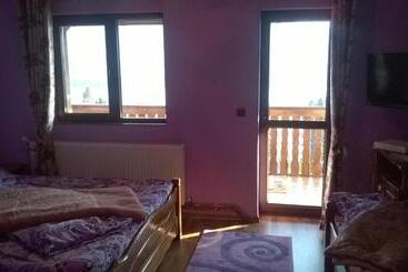 پانسیون Casa Edy