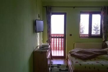 پانسیون Casa Edy