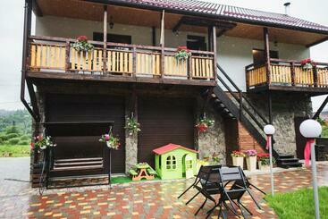 هاستل Pogar Inn