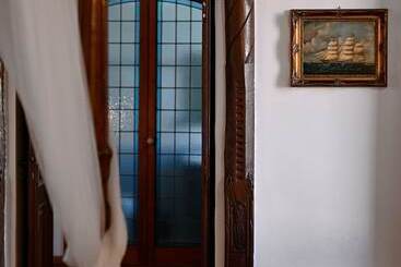 تختخواب و صبحانه Residenze Romanae   Vicolo Dell Aquila