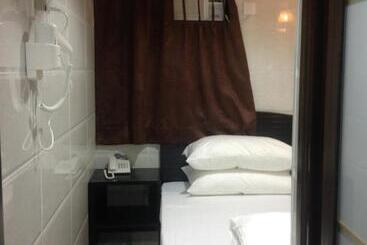 پانسیون Manhattan Guesthouse
