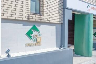 فندق Leo Yu Capsule  Nishi Funabashi
