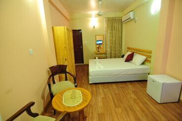 هتل Koamas Lodge