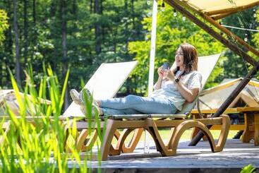 هتل Glamping Resort Feriendorf