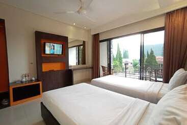 هتل Grand Bintang Tawangmangu