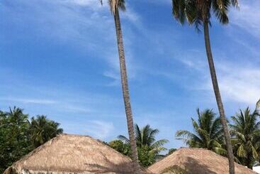 هتل Laemsing Whitehouse Resort