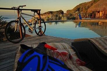 هتل Massinga Beach Lodge