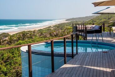 هتل Massinga Beach Lodge