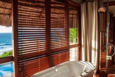 هتل Massinga Beach Lodge