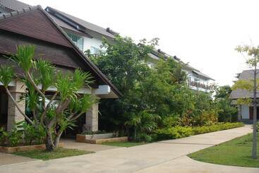 هتل Thong Paeka