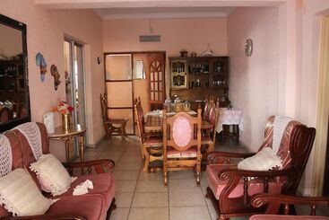 پانسیون Mohlongwafatshe Guest House