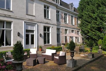 تختخواب و صبحانه Chambres D Hôtes Château De Courcelette