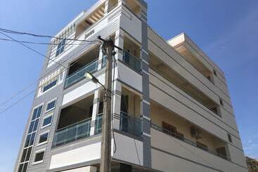 هتل Dea Service Apartment