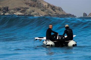 فندق Delfines De Chicama