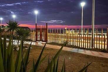 Otel Delfines De Chicama