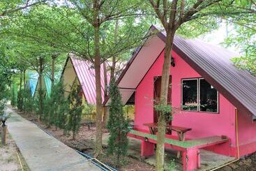 هتل Douangjinda Resort