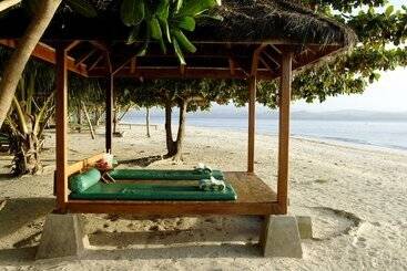 هتل Gangga Island Resort & Spa