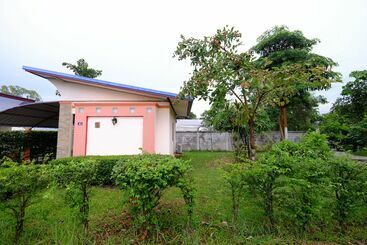 هتل Koko Resort Sakon Nkhon