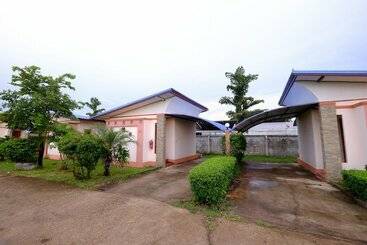هتل Koko Resort Sakon Nkhon