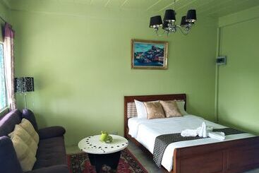 هتل Mountain Beach  Resort