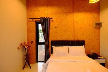 هتل N&c Resort