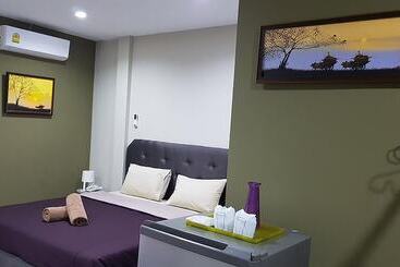 هتل Room 18 At Ptt Wangchao