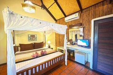 هتل Villa Bali Eco Resort, Rayong