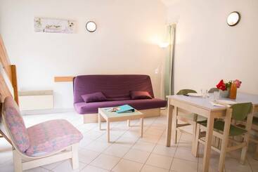 Курорт Village Vacances De Blajoux Quézac